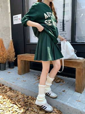 Autumn Season Hunter Green Long Sleeve Sweatshirt and Skirt