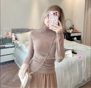 Warm Crew Neck Long-Sleeve Top