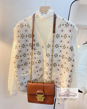 SET of 2 - Vintage inspired Lace Top with mini flowers printed Gilet Cardigan