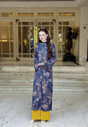 Áo Dài Gấm và Quần Lụa Lạnh