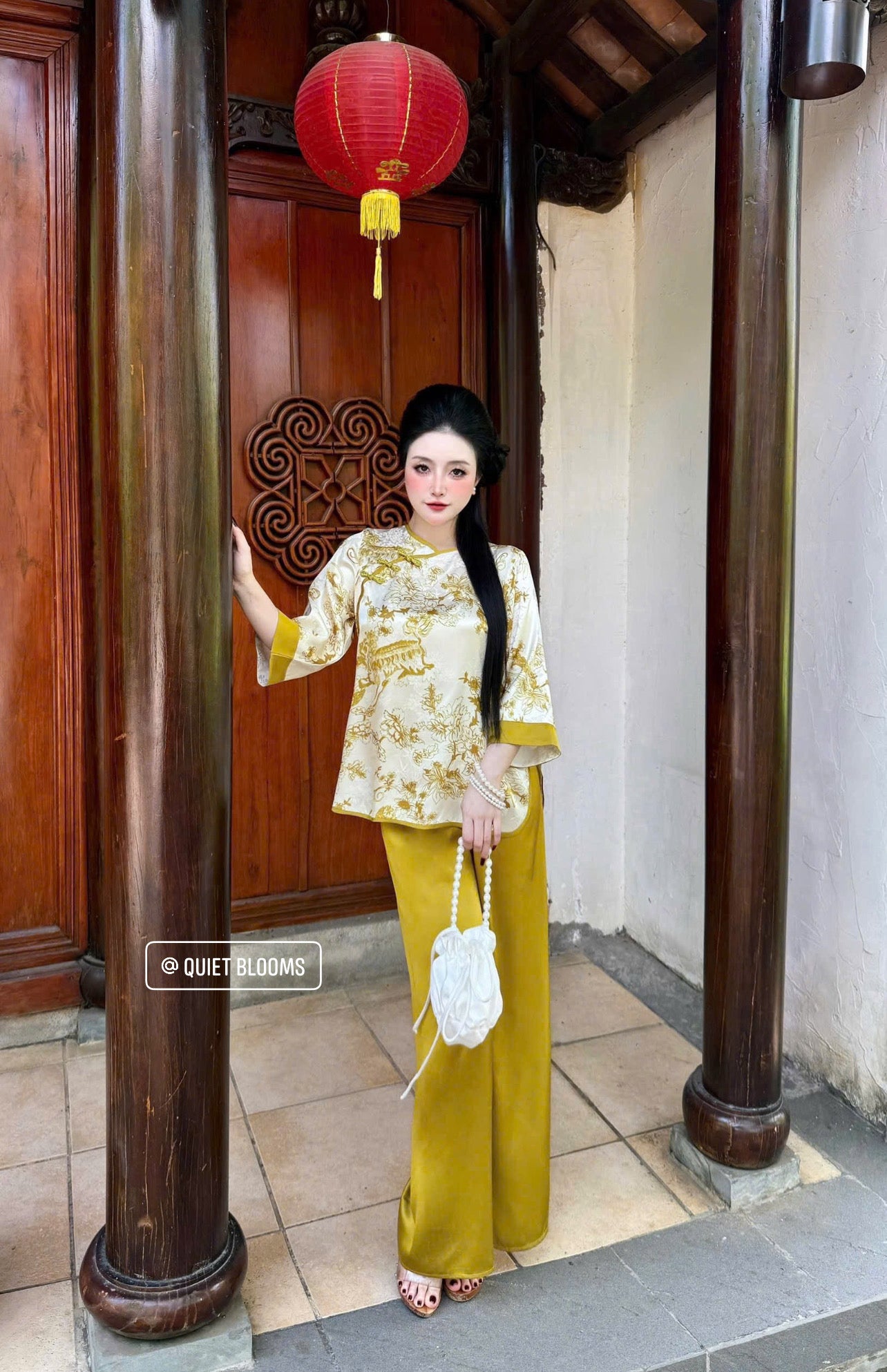 L12 Lam Áo Gấm Quần Lụa