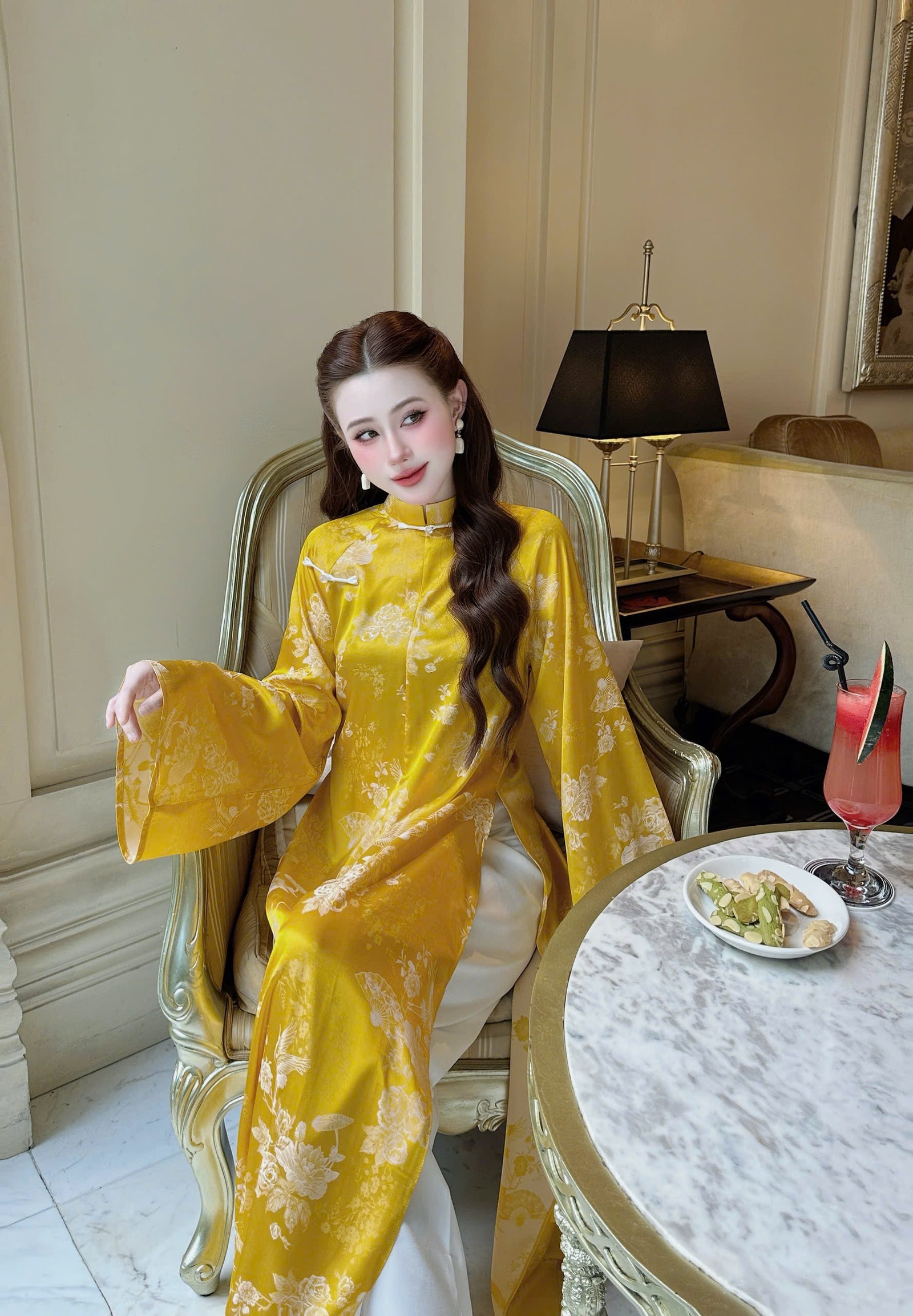 Áo Dài Gấm và Quần Lụa Lạnh