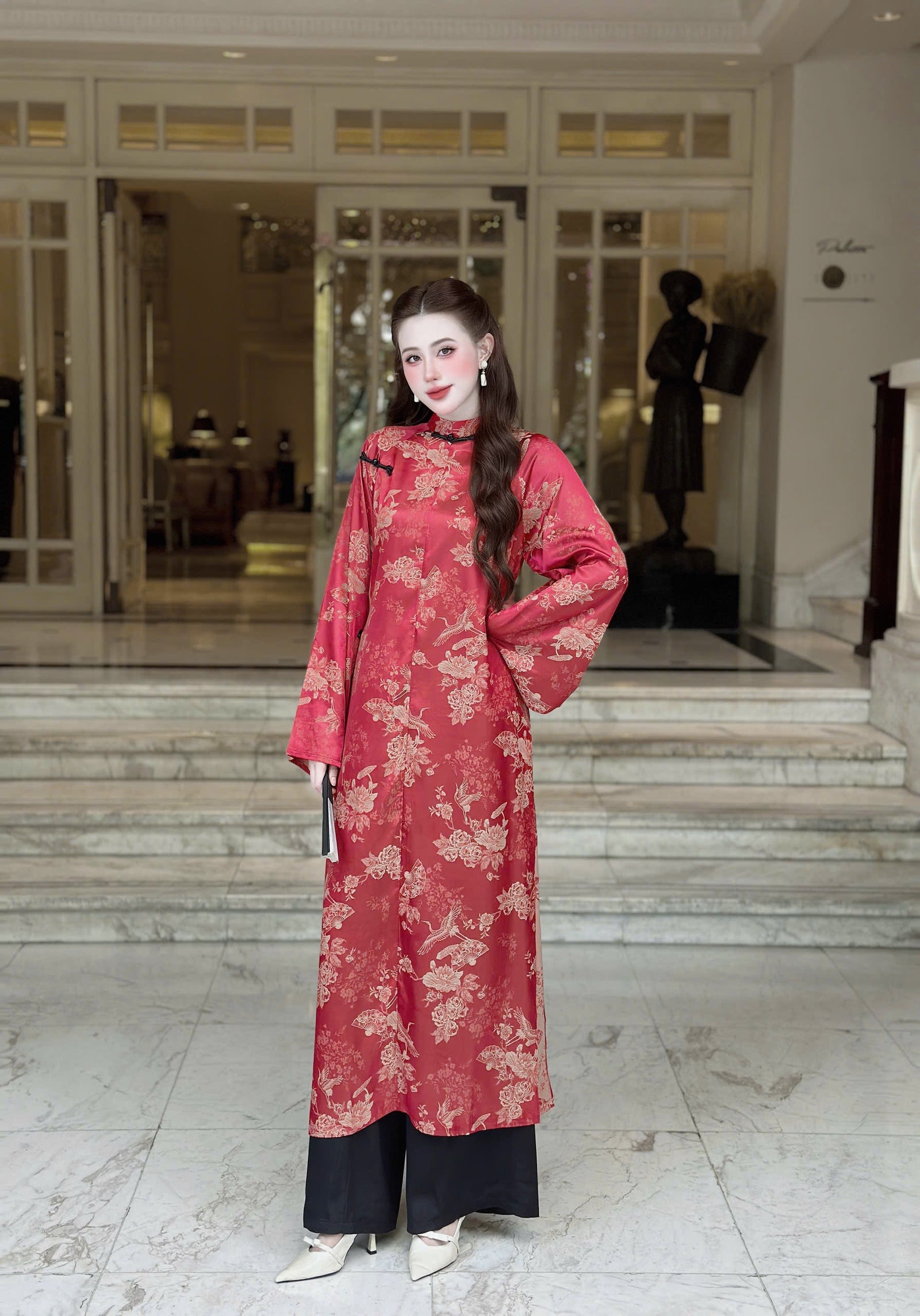 Áo Dài Gấm và Quần Lụa Lạnh