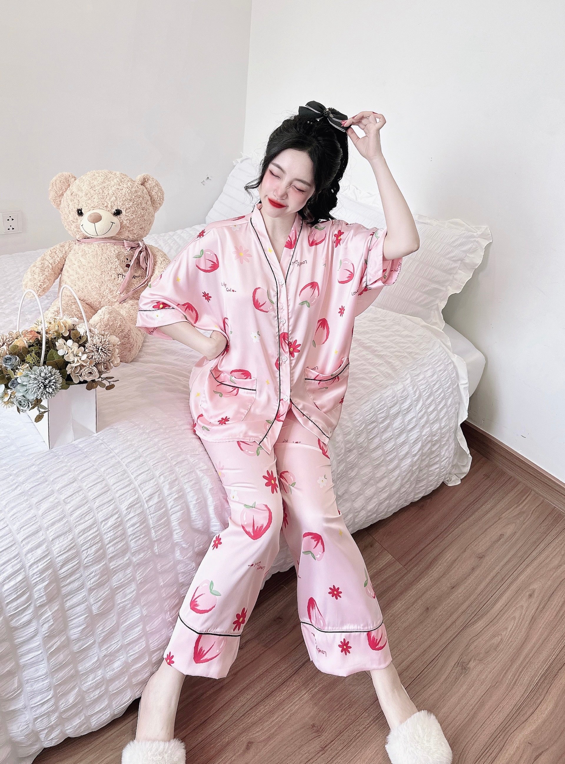 Bat Sleeves Silk Pajamas SSLP05