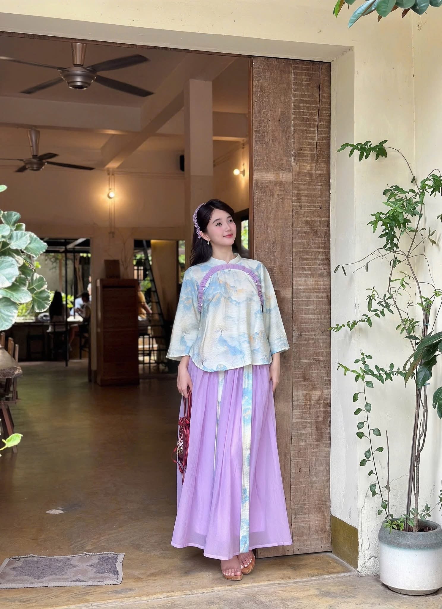 Medium Length Sleeved Top and Long Skirt Set