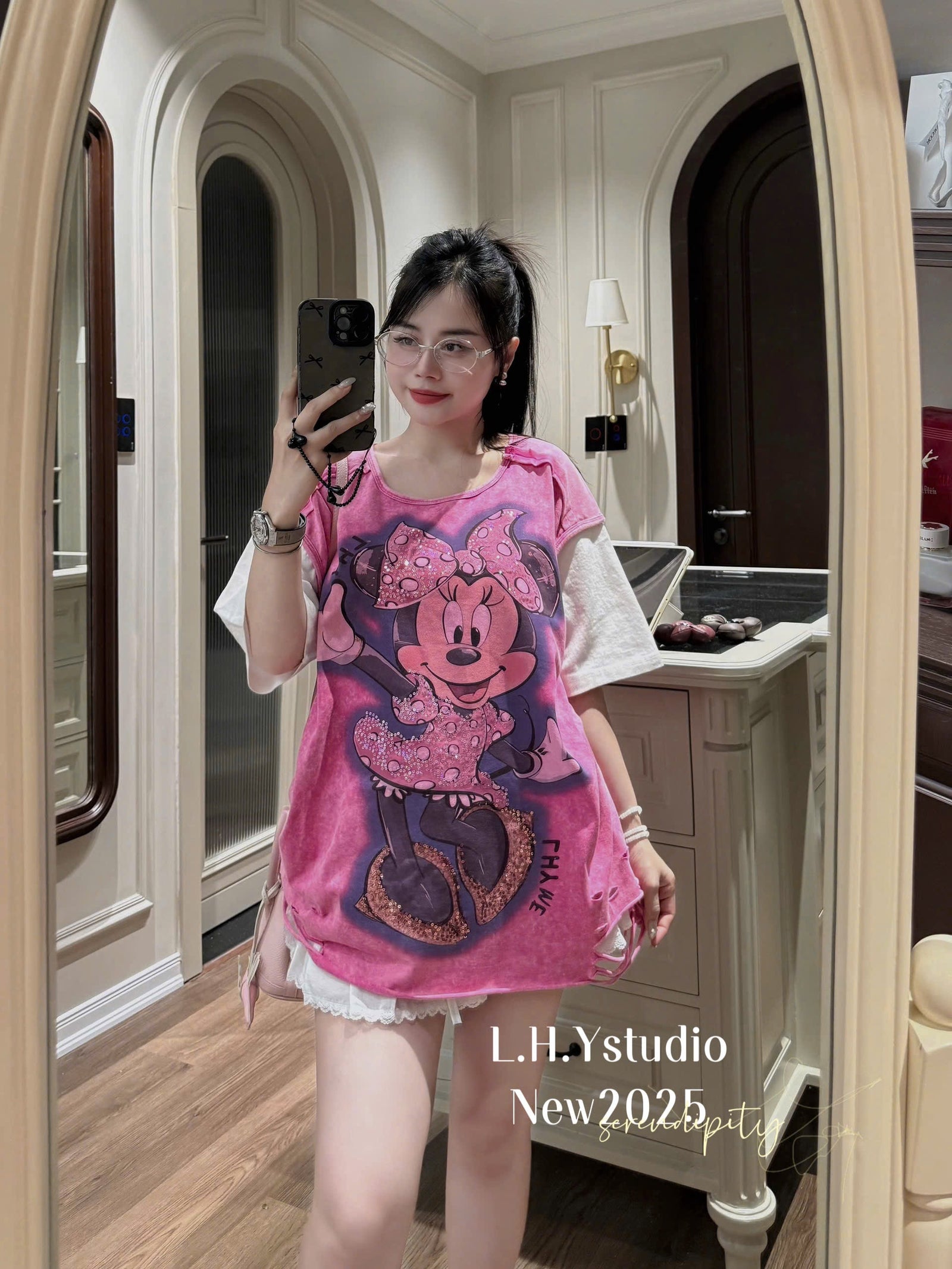 N14 Distressed Mic.key Tee Top