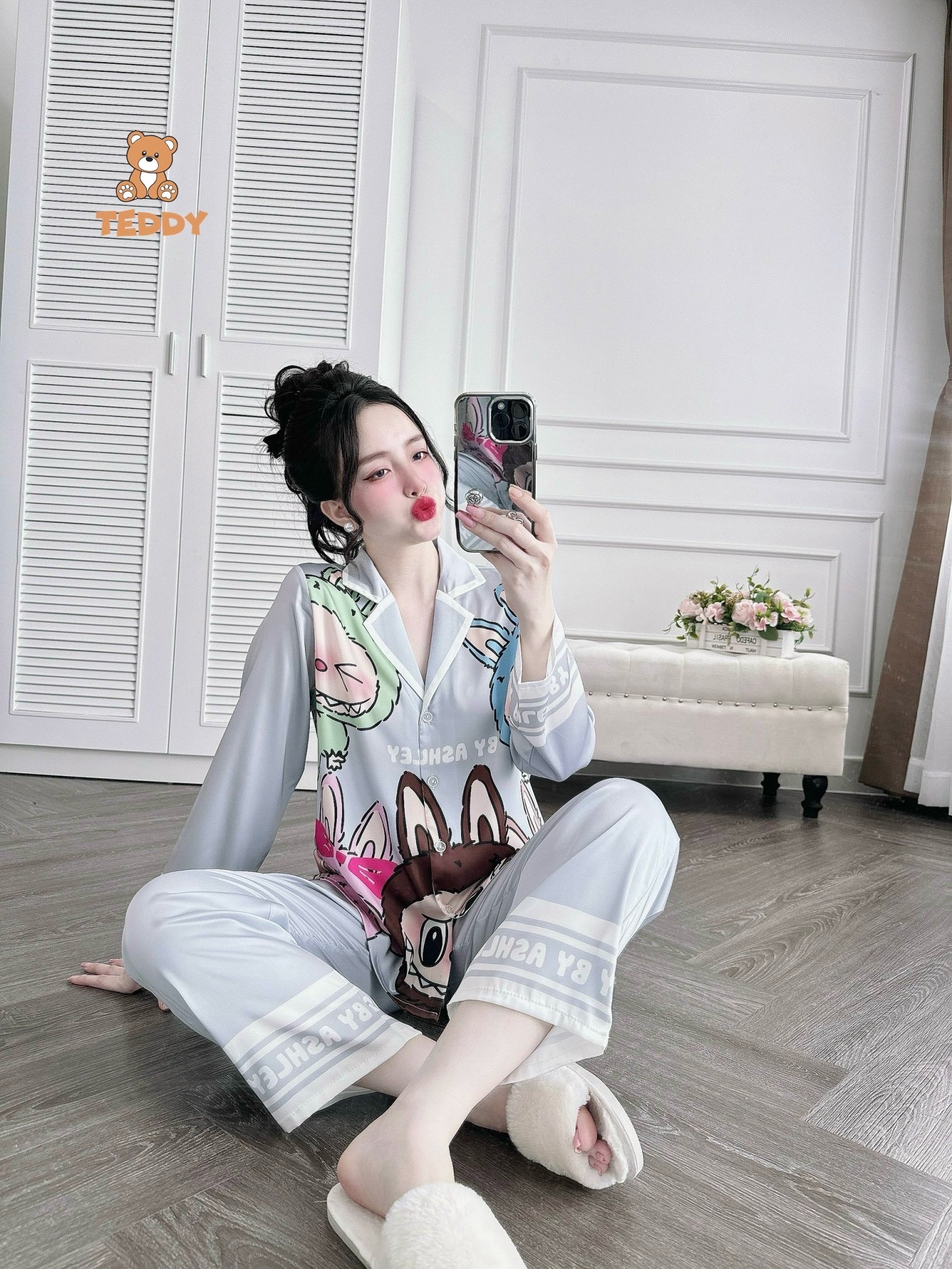 Labubu Long Sleeved Shirt Long Pants Pj Set