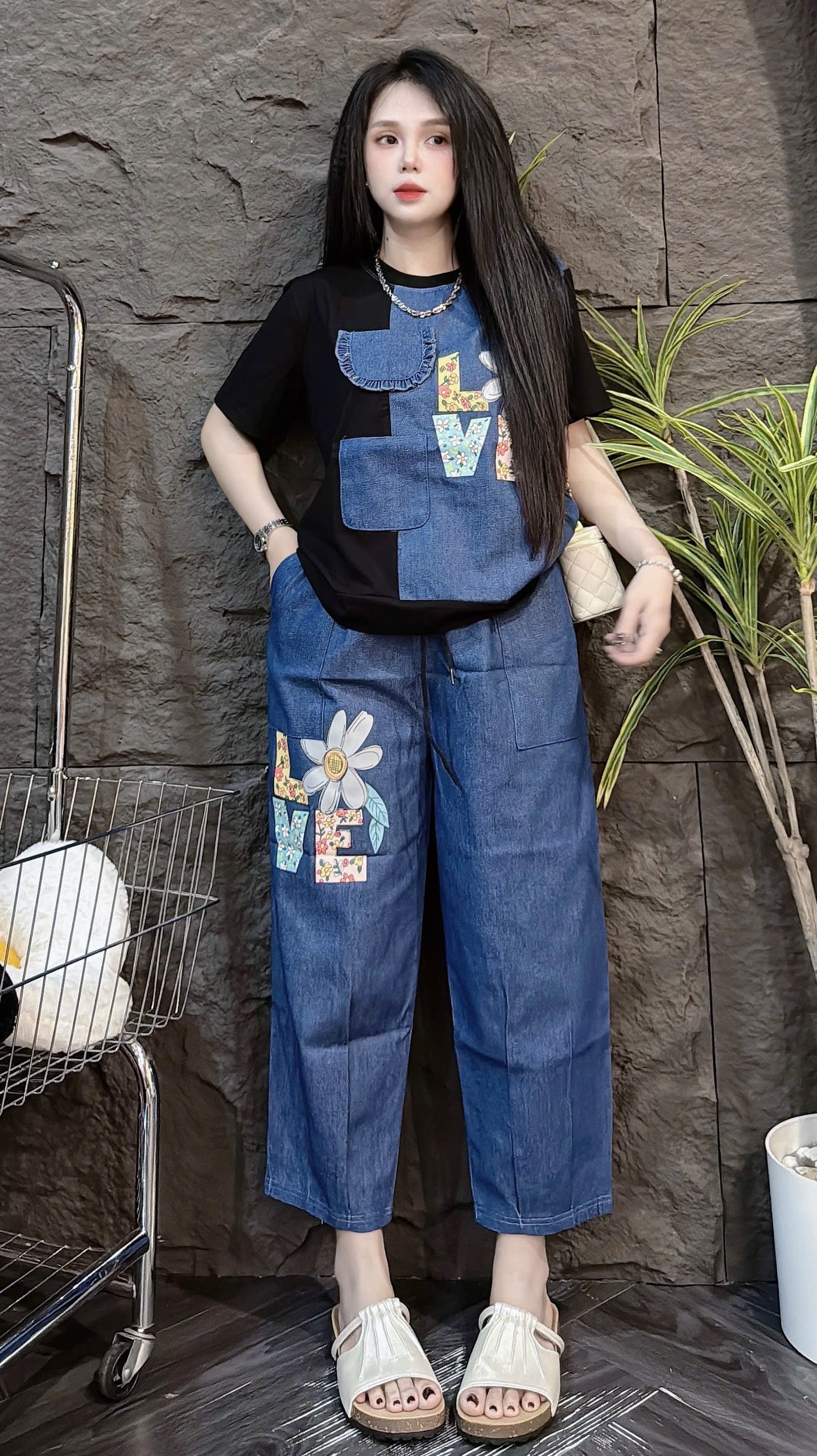 Love Jean Set in Black