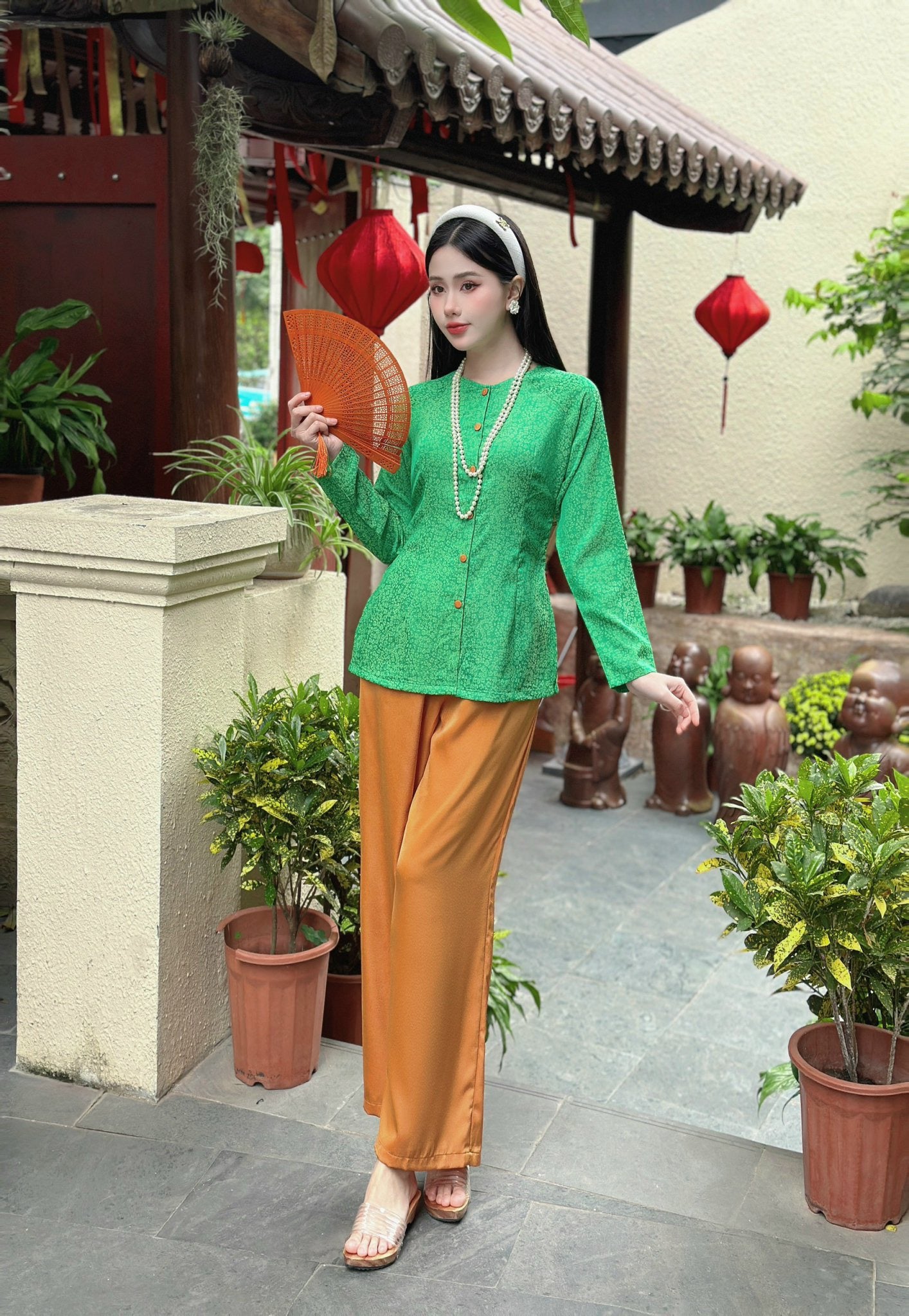 B27 ML - Bà Ba Gấm Hoa Cao Cấp