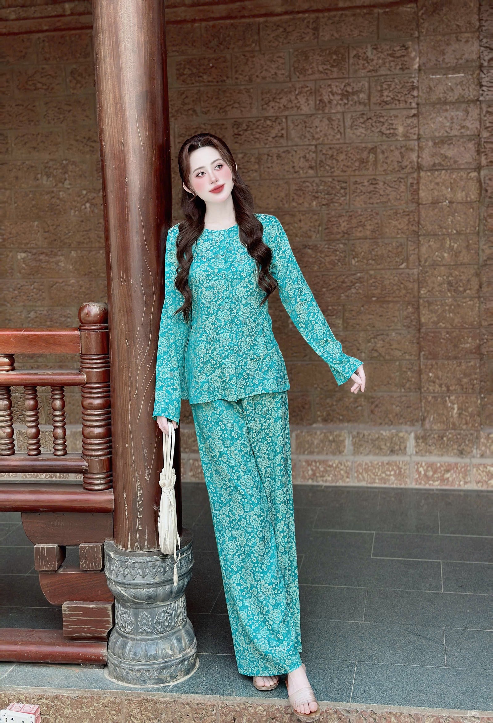 Bà Ba Gấm Cao Cấp