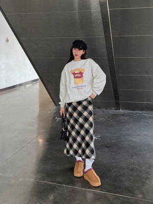 Light Grey Fleeced Line Sweatshirt Vintage Bear