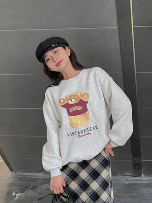 Light Grey Fleeced Line Sweatshirt Vintage Bear